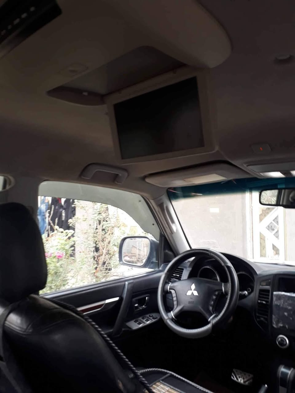 السلام وعليكم من رخصت الادمن المحترم باجيرو حبتور موديل 2008 كلش جديده مكفوله من الصبغ والتبديل ماشيه 170 الف مكينه 3800 رقم بابل بسمي مشروع وطني لل 27 ملاحظه السياره جاهزه وترايها اخبل ناعمه كلش رقمي ***********
