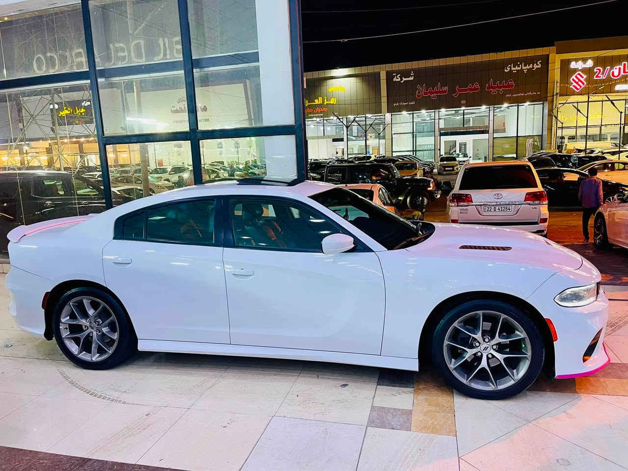 Dodge Charger 2021 SXT فول مواصفات 6 سلندر سيارة كلين بسمي عنوان أربيل 
***********
وتسأب
