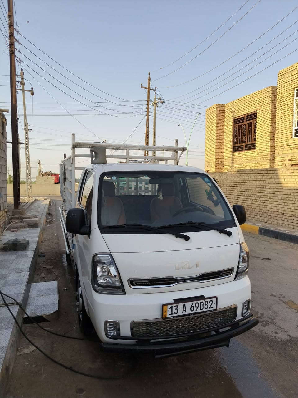 سلام عليكم كيه فحال موديل 2025 تاير محور  مكفوله كفاله عامه هاذ رقم راعيه اني مكلف بل نشر ‏‪***********‬‏
