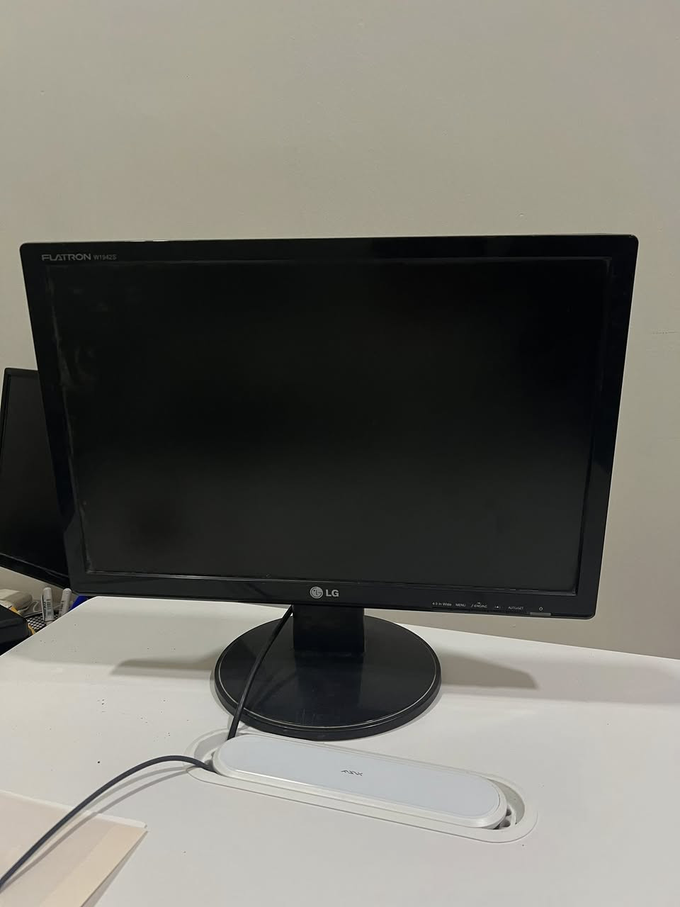 شاشات للبيع بيش تريدهن اخذهن شغالات بس مابيهن hdmi فه اريد ابيعهم😂😂


**إذا كنت صاحب هذا الإعلان وتريد حذفه لأي سبب، رجاءا أرسل رسالة إلى الدعم الفني**