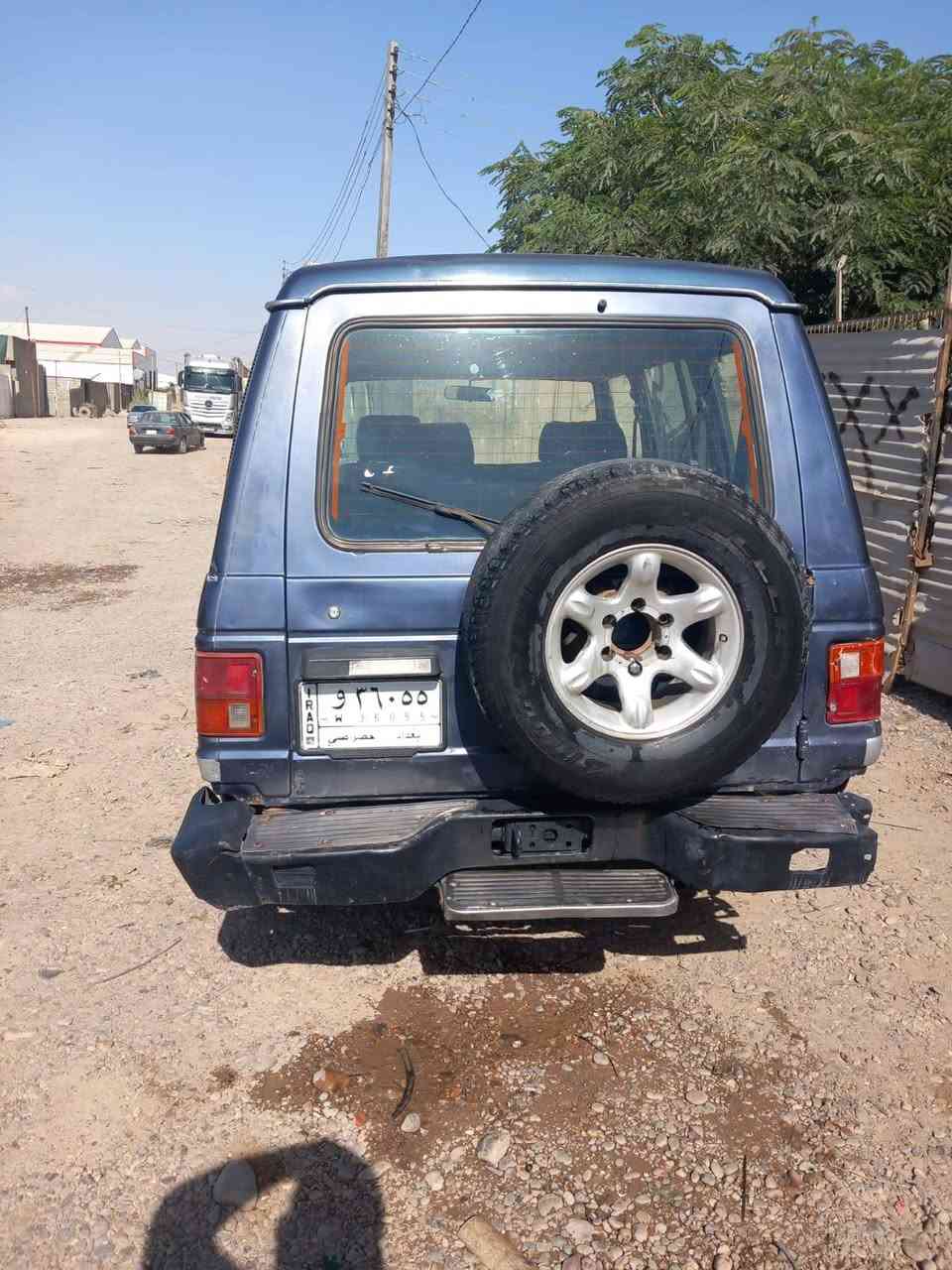 كالوبر للبيع موديل 93رقم بغداد سنوية لل 27 تريد وكالة تريد تحويل محرك 4 سلندر كير اوتوماتيك السعر 38وبيها مجال بسيط الي يحب يستفسر يتصل على هذا الرقم ***********
