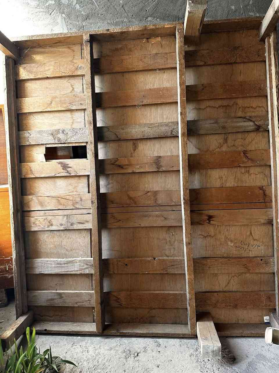طباخ جديد بالكارتون سعره ٣٥٠
صوميا خشب ٥٠
مع معرض خاص بيها 
ميز طعام ٥٠ وبيه مجال


**إذا كنت صاحب هذا الإعلان وتريد حذفه لأي سبب، رجاءا أرسل رسالة إلى الدعم الفني**