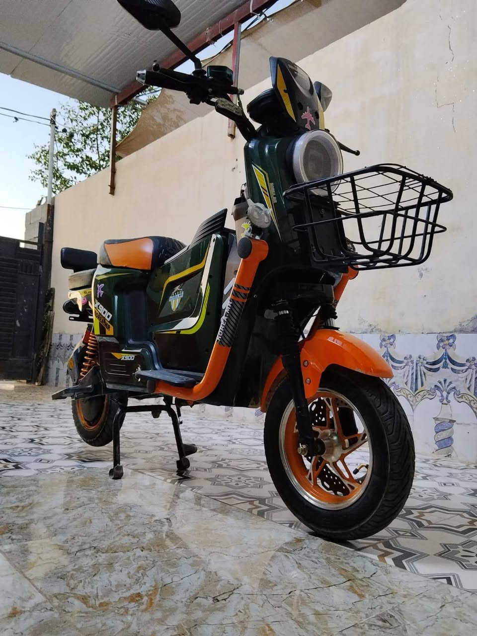 دراجة شحن رياضية (X900)ام جنطه موديل 2026 للبيع او مرواس بدراجه R9 او R11
✔️ محرك جبار: ملف 2000

✔️ البطاريات: 5 حجم 32 بطاريات (جديدة2026).

✔️ السرعة: 4 سرعات (تصل سرعتها إلى 95).

✔️ المميزات: بلوتوث + بك رجوع (R).

✔️ كهربائيات كلهه شغاله لايت زنون ابيض ابو بومه نشرات

 دبل شاره يمنه  +  يسره وشاشة ديجيتال. بصمه وكارت

 تشغيل 

📞 للاستفسار عن السعر، يرجى التواصل على الخاص!‏ او

 رقم *********** 

عنواني ديالى بعقوبه  تقاطع الامام عبدالله بن علي الهادي
