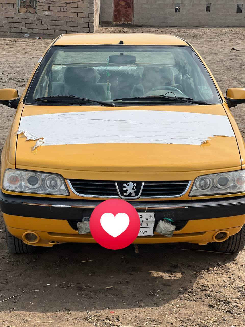 سياره للبيع بيجو 405 موديل 16 سنويه نافذه السعر 35 وبيها مجال متواجد واتساب *********** المكان قلعه صالح قرب عبدالله ابن علي
