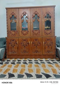 معرض للبيع معرض الارتفاع مترتين ونص والعرض مترتين السعر 150 بيه مجال  ...