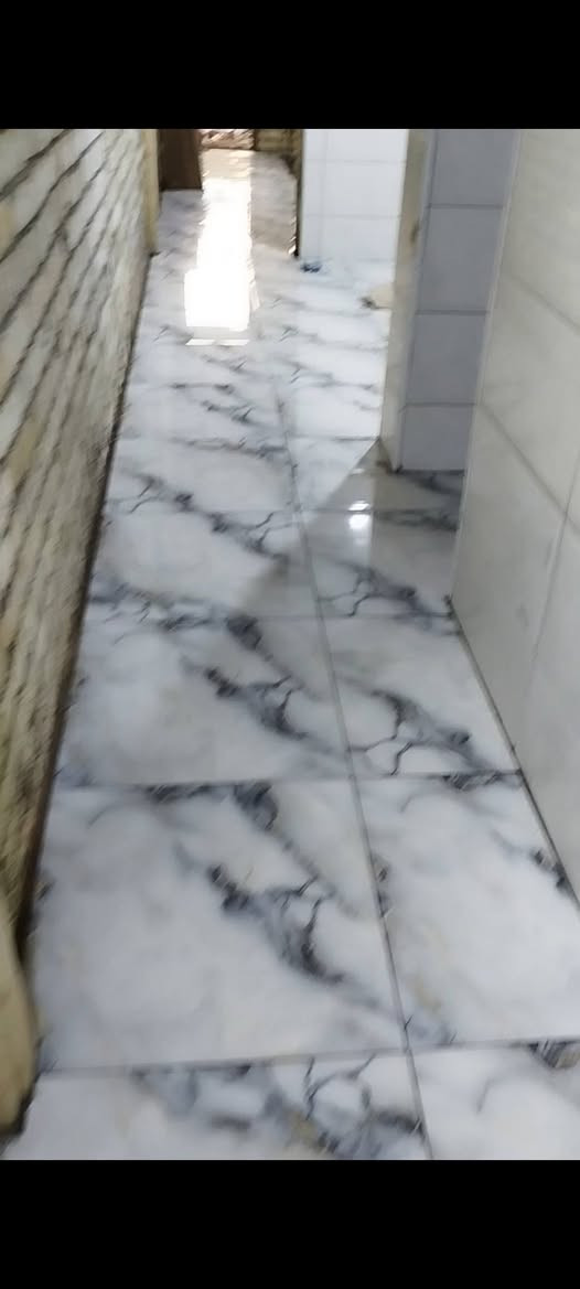 خلف سيراميك مصري ***********
