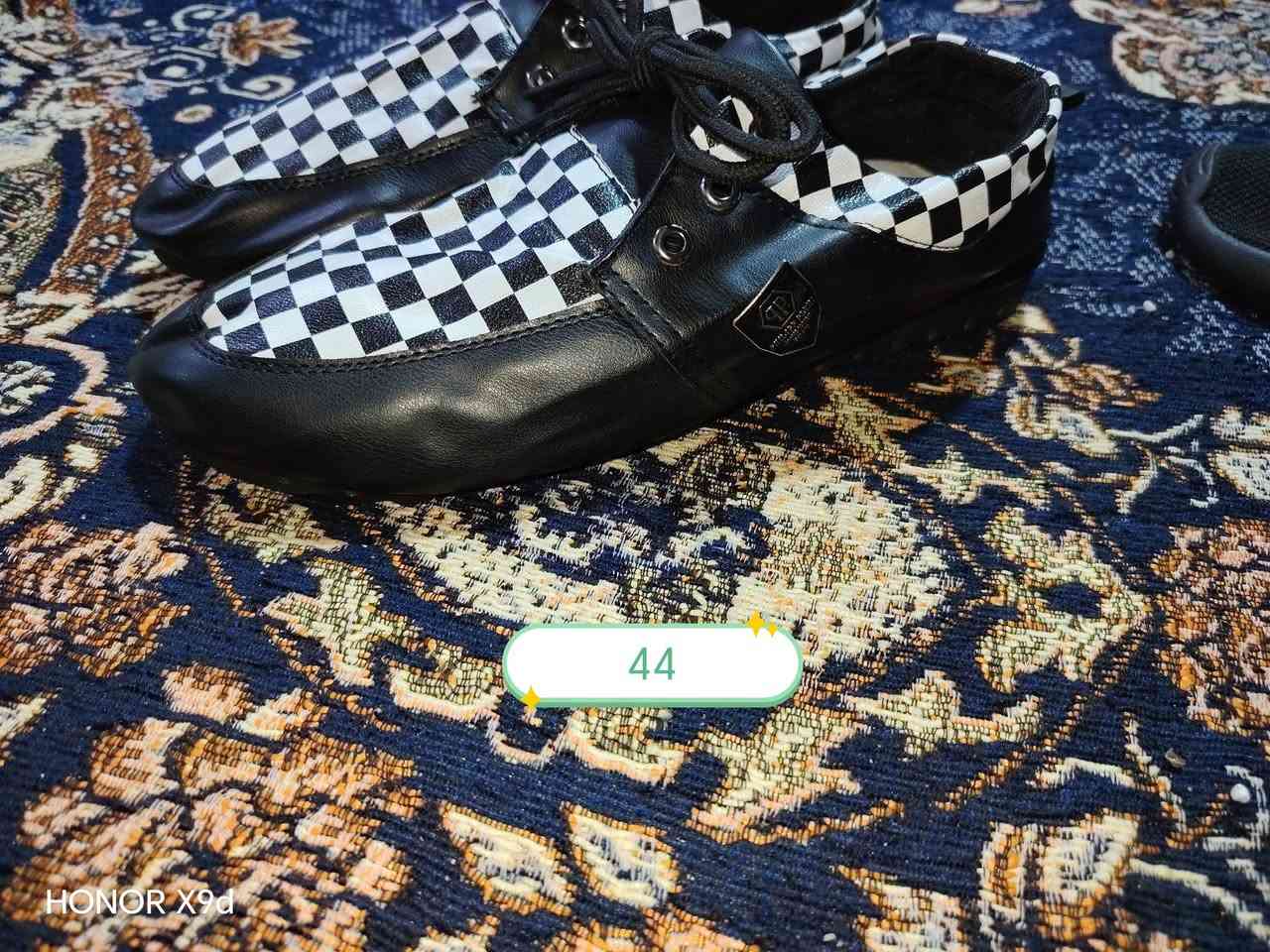 القياسات من 39الى 44


**إذا كنت صاحب هذا الإعلان وتريد حذفه لأي سبب، رجاءا أرسل رسالة إلى الدعم الفني**