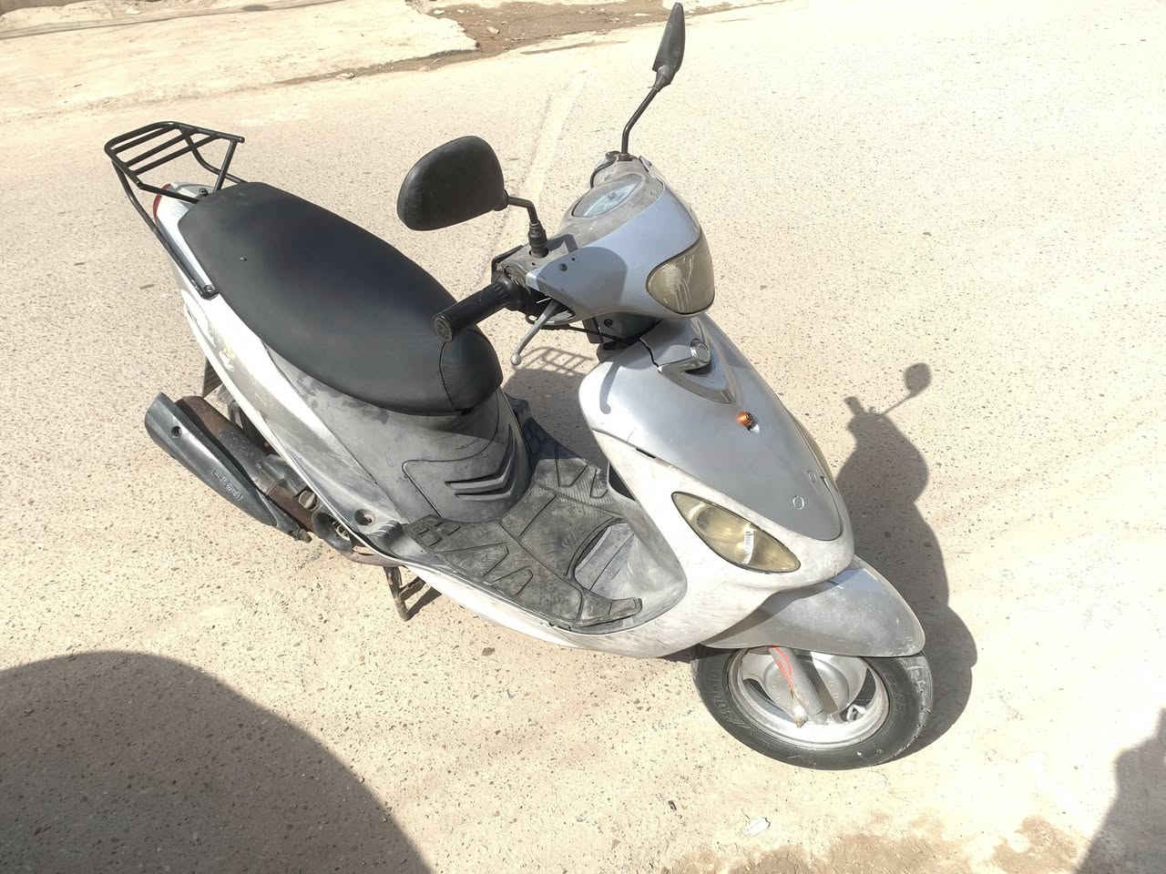 دراجه ماكس منغولي للبيع الدراجه كامله سلف هندر كهربائيات شغاله اوراق موجوده عندي  
السعر 500 بغداد. بلديات

‭0770 586 7649‬
