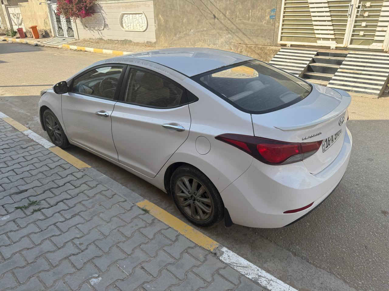 النترا للبيع موديل ٢٠١٤ بيها جاملغ امامي صبغ وبنيد مبدل  اصلي السعر ١١٦ للاستفسار ***********
