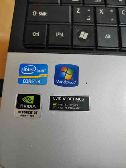 معالج Ci3 الجيل الثاني
رام 8 گيكا ddr3
كارت شاشة خارجي 1 گيكا nvidia 
كارت شاشة داخلي 4 گيكا
هارد 120 ssd 
وندوز 10 ملحقاته شاحنه فقط
للبيع ب 110 وبي مجال بسيط مكاني اربيل هفالان
رقمي *********** أربيل
