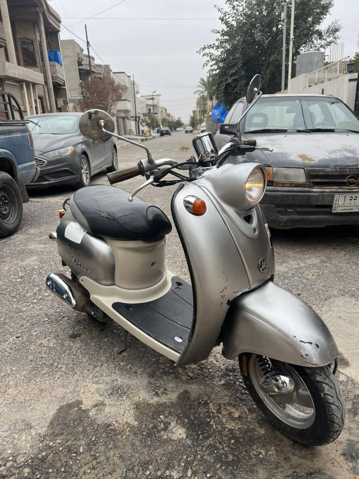 سلام عليكم دراجه عبدالحليم فحل مكفوله كفاله عامه ونضافه كدام العين محرك ممفتوح سلف هندر شغال كهربائيات كامل شغال سعر٥٥٠ وبي مجال 
***********
