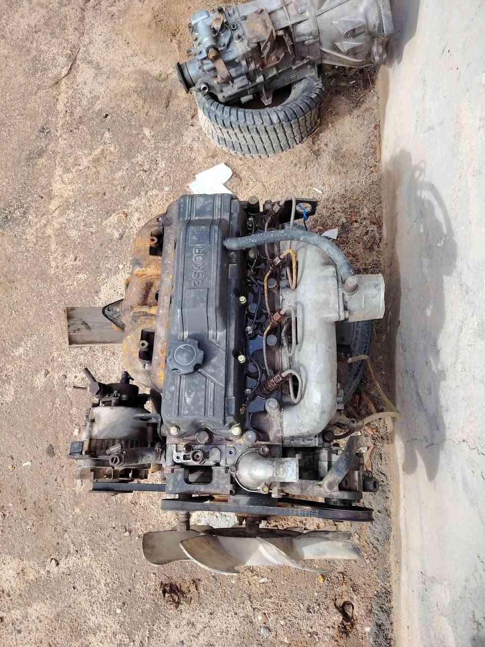 السلام عليكم

للبيع محرك و كير كيه بستا 2700 مكان النجف
 شراي يتصل
***********
***********
