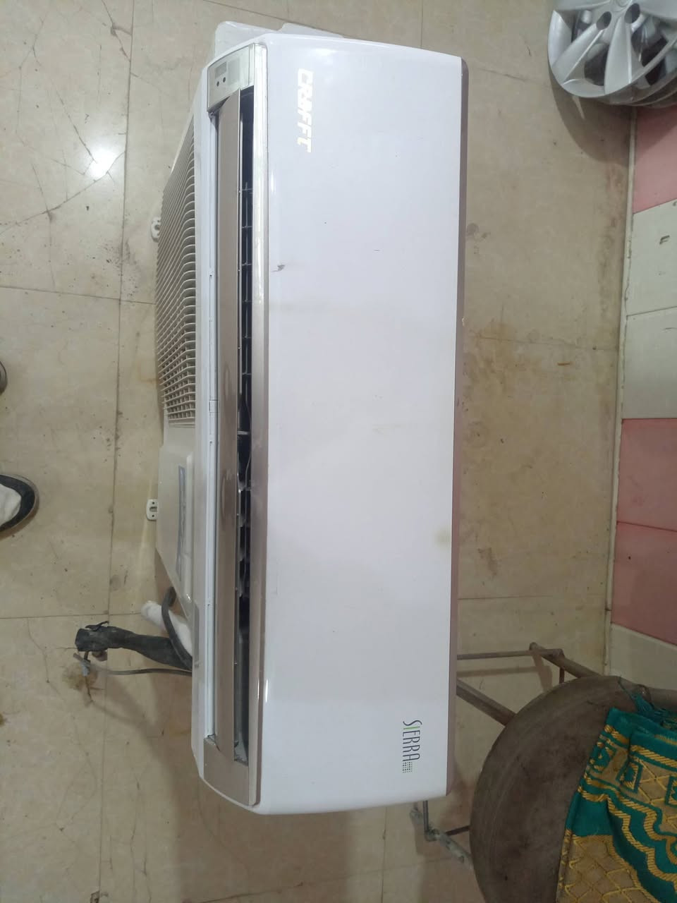 سبلت طن ونص اخو الجديد مستخدم شي قليل للبيع سعره ٢٥٠...مكانه بيجي... ***********
