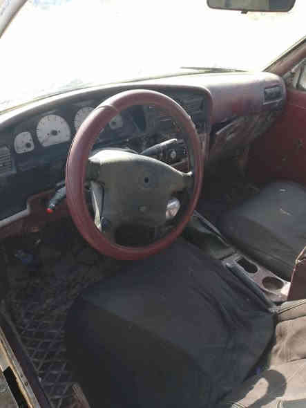 بيكم دير موديل 2007 رقم واسط مشروع وطني العنوان كوت جصان شرط تحويل اي  السعر27 وبيها مجال  ***********
