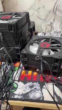 مجموعة فانات • كمبيوتر