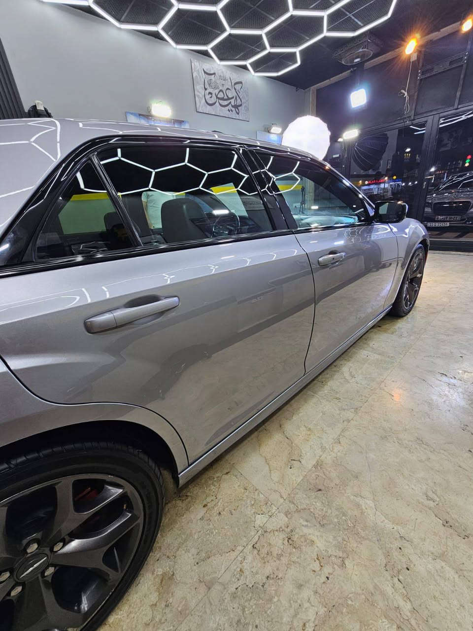 اوباما موديل ١٨ s للبيع بدون مراوس
فول مواصفات بانوراما شفتات ستيرن كير ماوس كشنات جلد السياره بدون ايرباك صبغ حافة البنيد فقط عليها نانو سراميك ماشيه ٧٣مايل رقم بغداد الجديد بأسمي السعر ٢٦ الف دولار مكان السياره بغداد حي الجهاد للاستفسار ***********
