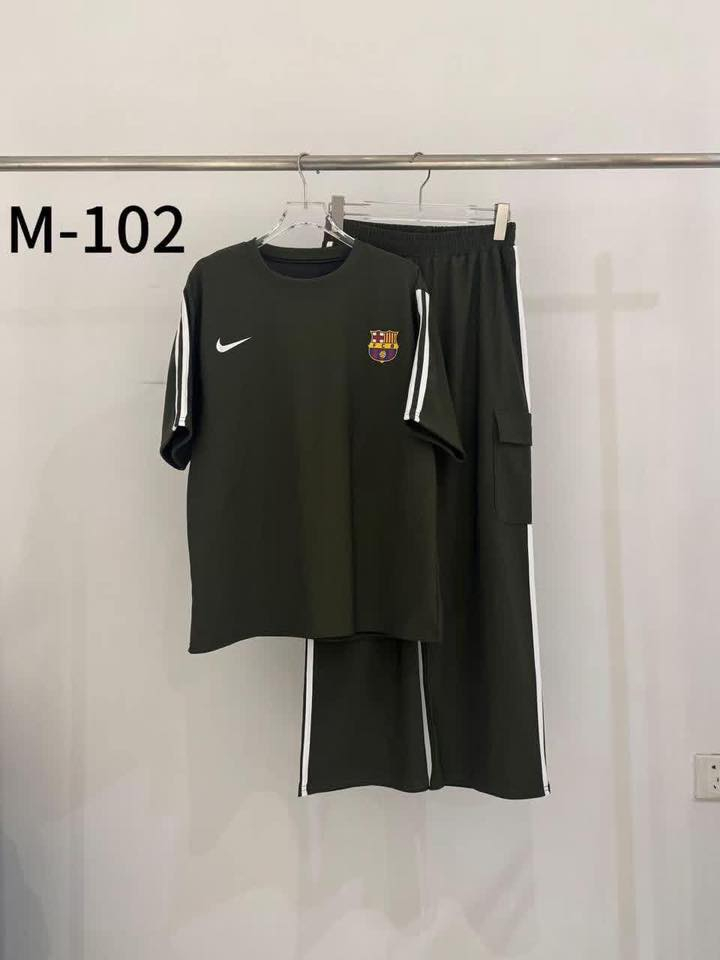 #جديدنــــــــــا تراك نسائي ماركه برشلونه 
يوجود خدمه توصيل لجميع المناطق 
#اكسبلور_فولو
#الشعب_الصيني_ماله_حل
#تراك
#توصيل__بغداد__محافظات


**إذا كنت صاحب هذا الإعلان وتريد حذفه لأي سبب، رجاءا أرسل رسالة إلى الدعم الفني**