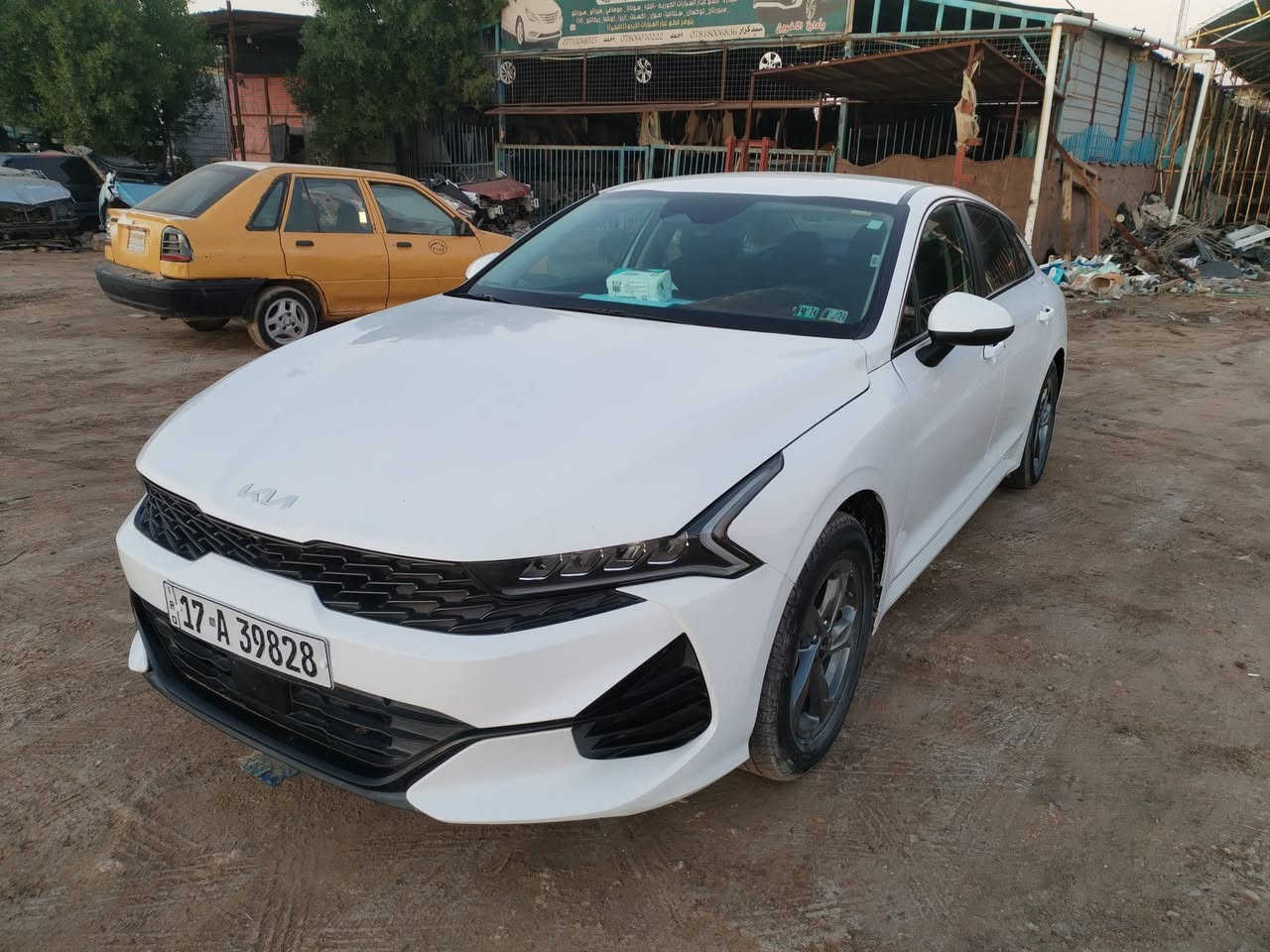 أكي فايف موديل 23 رقم معوقين مثئ وكاله عامه المشتري حادث جاملغ وبنيد بدون عابر سعر 170وبيه مجال مكانه ماشيه 37 سياره جديد مكينه تيربو *********** // ***********
