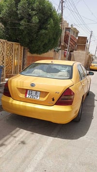 F6 ٢٠١١ • رقم انكليزي • جير اوتو