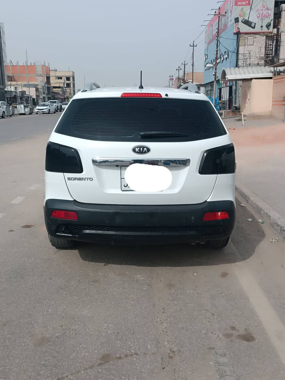 سورنتو خليجي اربعه سلندر 2013
3قطع تبريد 
سبعه راكب مكفوله 
محرك كير كفاله
حداديه 50 بل 100
العنوان النجف 
حي الغري 
***********
