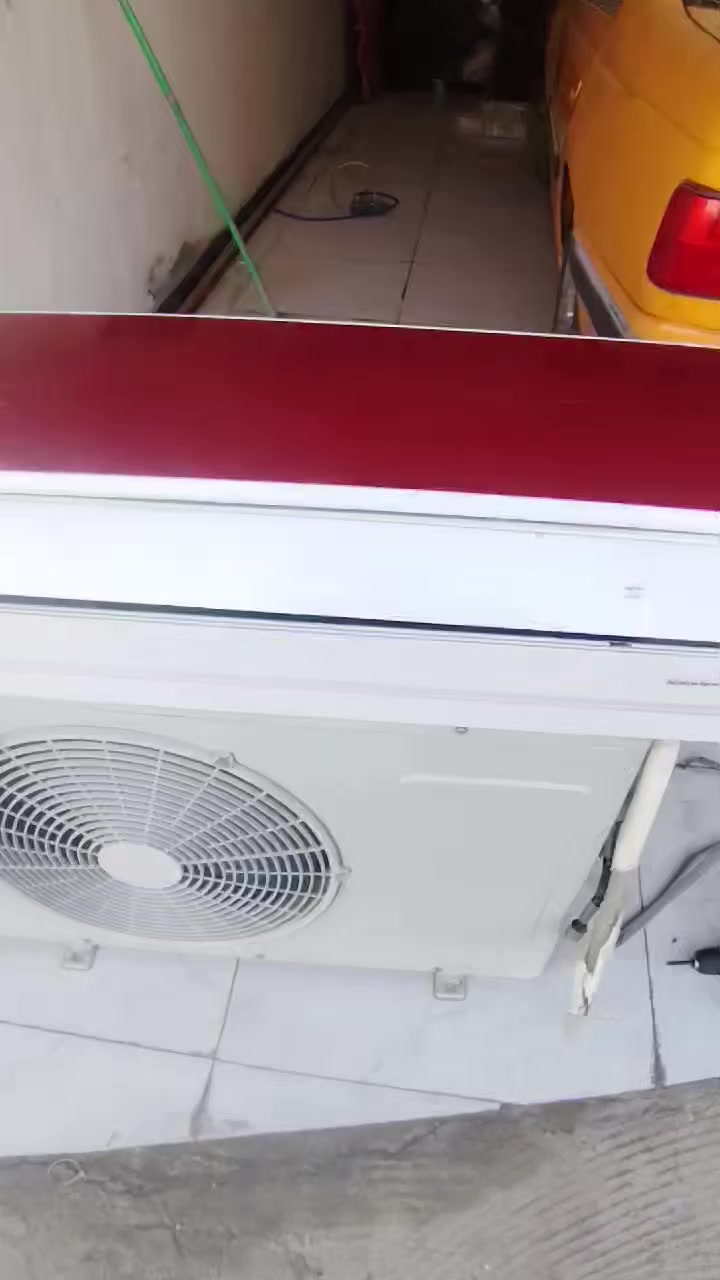 سبلت طن ونص للبيع بلادي ما مصلح جاهز بواريه وتستانده وىيمونده سعره 275 المكان ناصريه مركز للاستفسار الاتصال على الرقم ***********
