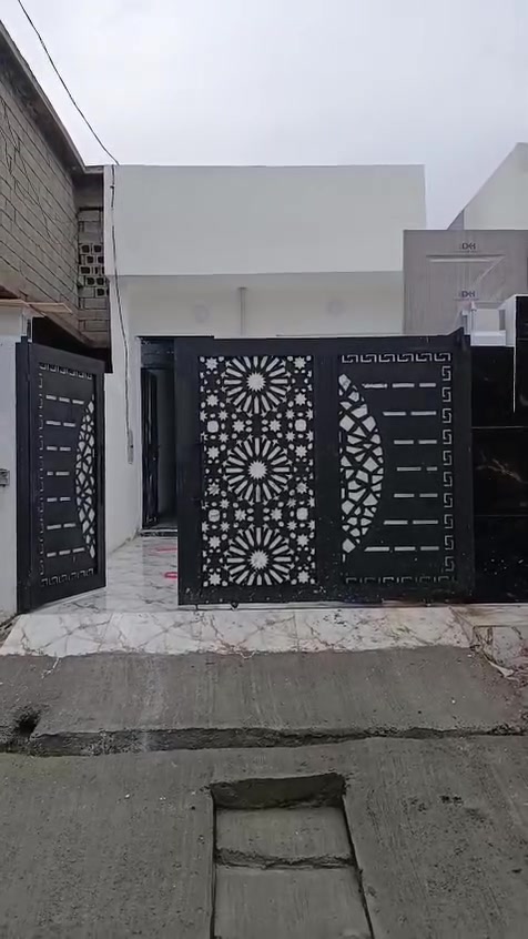 اعلان 📣📣
دار للبيع بلديه اوراق كامله 🏠🏠

موقع العقار حي العسكري مقابل مدرسه بغدا كول 🏠

يتكون من غرفت نوم استقبال مطبخ صحيات درج خارجي🏠 كامل بدون نقص ممسكون 🏠

استفسار عله الرقم ‏‪***********‬‏📞📞
