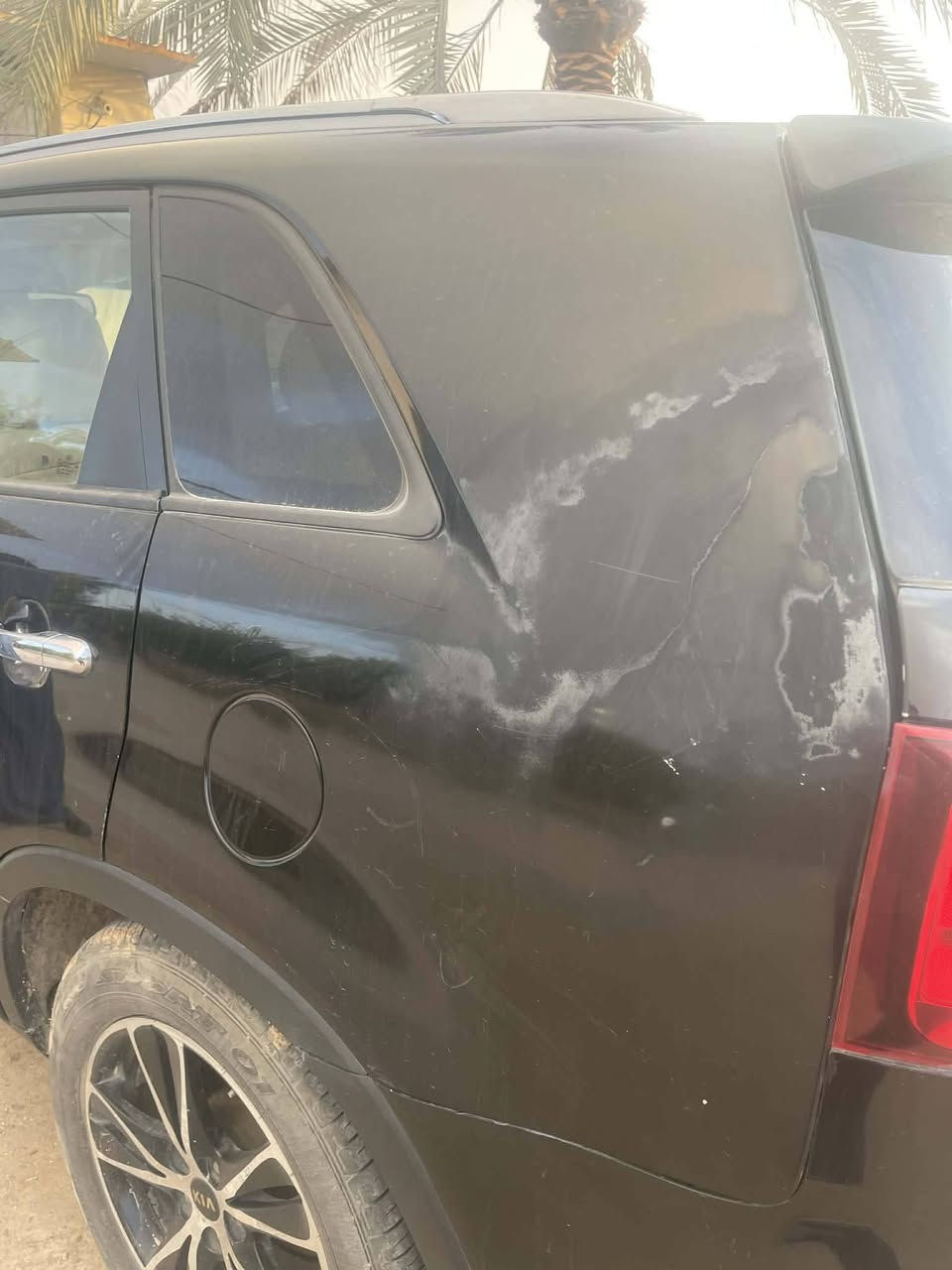 سلام عليكم سورنتوا موديل 2015
فول مواصفات وارد  امريكي واحد على واحد 
ماشيه 58
تخم تأير جديد حداديه جديده باسمي 
بيه قطعه وحده موضحه للصوره جاملخ الخلفي فقط موضح للصوره 
بصمه مرايات شفط بانو راما 
سعر 165وبيه مجال 
***********
مكان سياره حله سياحي
