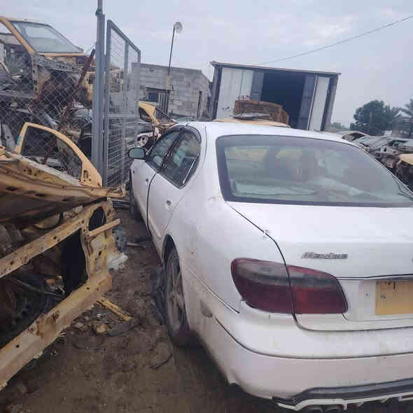 سلام عليكم من رخصت مشرف الكروب يوجد تفصيخ نيسان  مكسيما   نضيفه سياره وشريد منه موجود  مكاني دوانيه مقابل مركز شرطه التحدي   ستفسار تصال ***********.يوجد بي وتساب
