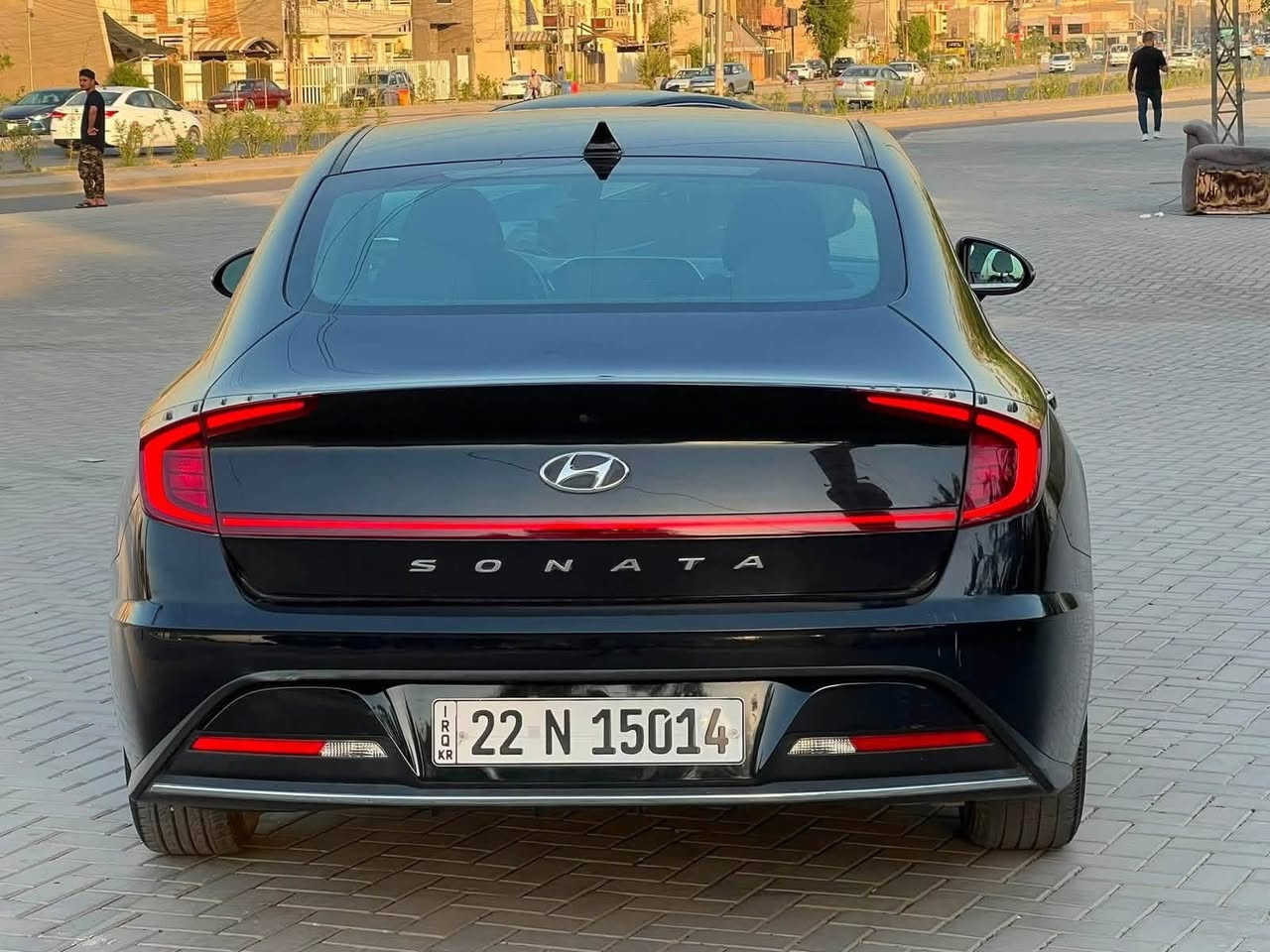 السلام عليكم 
هونداي سوناتا 2023
مواصفات عاديه 
بدون ايرباك 
بنيد صبغ جاملغين بارد 
مكاني بغداد الكاظميه 
***********
سعر 150 وبي مجال
