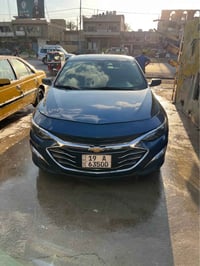 ماليبو موديل 19 وارد امريكي بيه 5قطع صبغ تبديل بس البنيد  السيارة مابي...