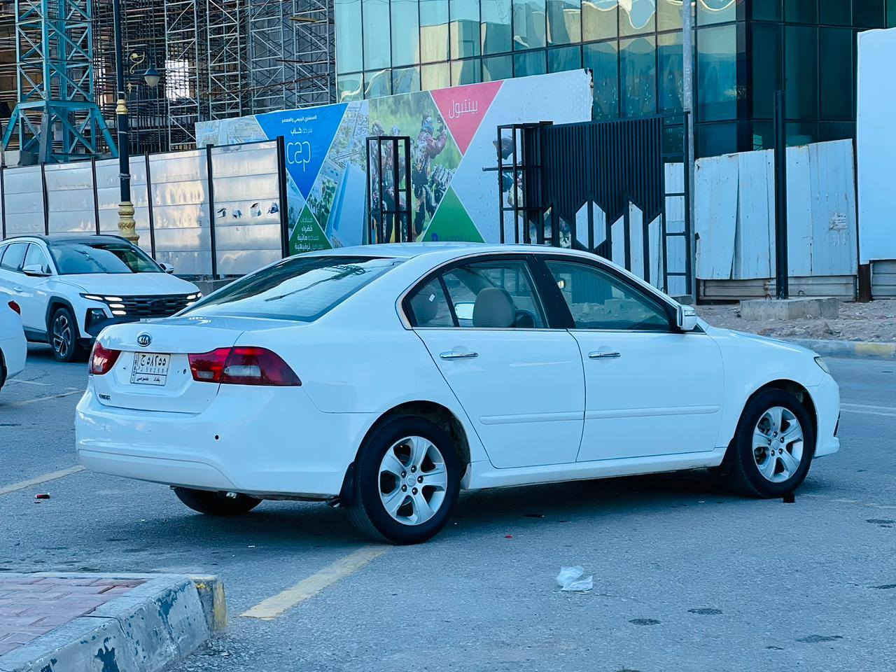 وبتيمه موديل 2009خليجي رقم بغداد سعر 118 فول مواصفات واحد على واحد فتحه سقف داخل بيجي شاشه تحكم استيرن  شاير بل مري حساسات خلفي بيه صبق  دور الخلفي فقط والباقي مكفول  كفاله عامه من صبق وضربه وتبديل محرك 4سلندر 2400محرك وكير مكفولات حداديه جديده تخم تاير تبريد ثلج مكان السياره كربلاء المقدسة الستفسار اكثر تصال***********
