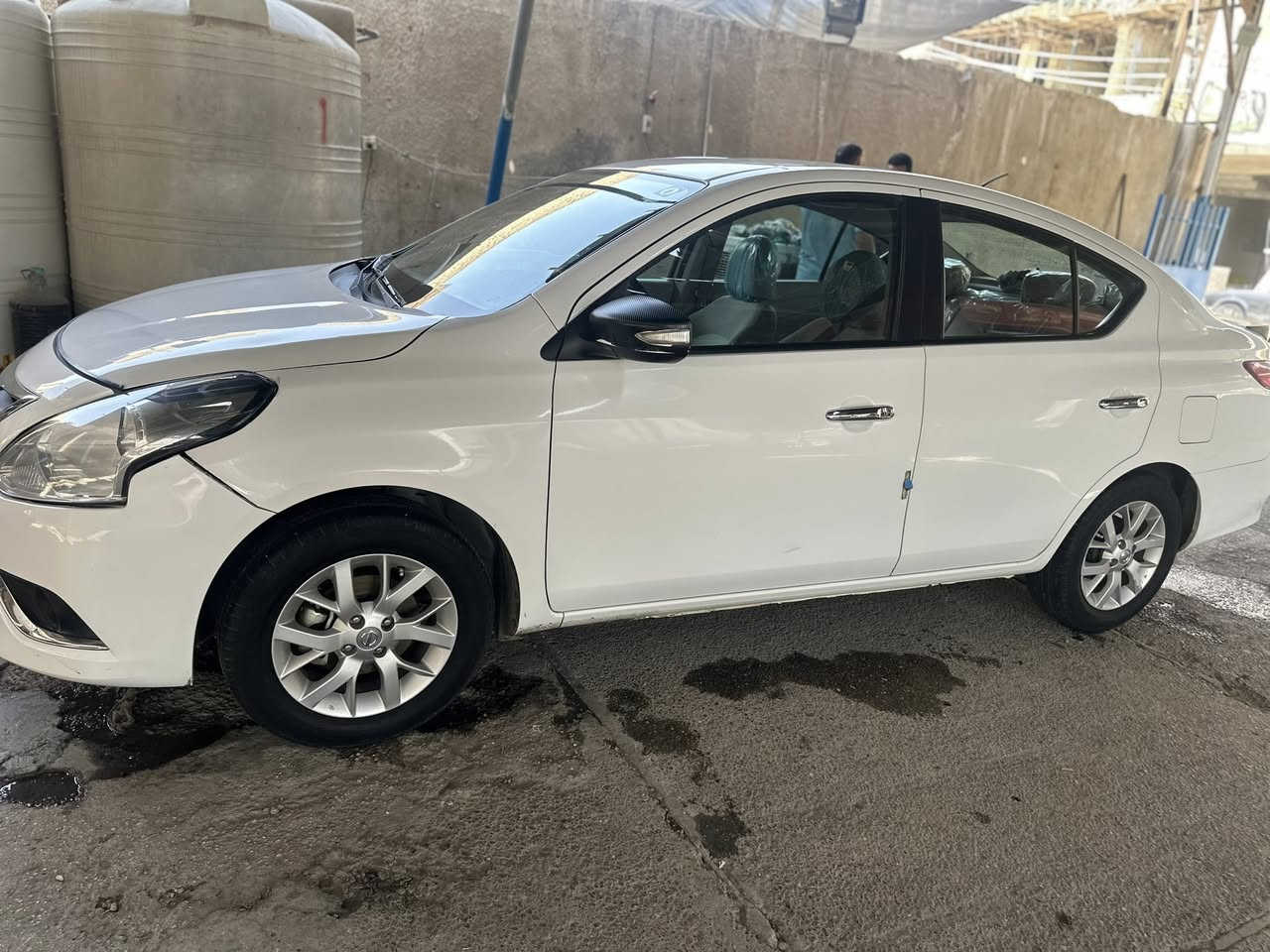 السلام عليكم عندي نيسان صني موديل (2024)للبيع بيها طخه بلباب ترجع بارد ماشه (60000)
للستفسار اتصال او مراسه واتساب 

الرقم(***********)
