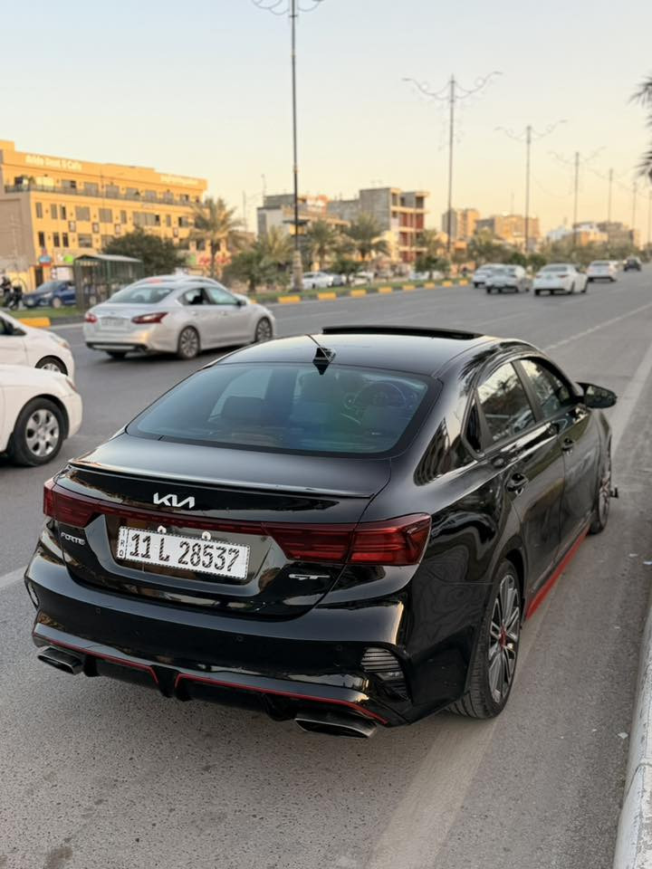 سلام عليكم
بيع سريع وبسعر كلش مناسب
فورتي جيتي موديل 2022
السيارة حادثه كلش حلو بدون دواخل 
بيها بارد بل بنيد شي بسيط وجاملغ بيها صبغ وجاملغ خلفي صبغ السياره كلها ليبل واحد بدون تبديل 
ماشيه 40 الف 
كيرها دبل كلج 7 نمر S
دبكل كزوز والسياره مبرمجه ع ايدي 
كير مكينه حداديه تبريد كله ع وضع الشركه 
والسياره بل حقيقه احله بهواي 
ومصروف عليها اهواي ومرتبها🤍

الموصفات 
فتحه 
بصمه ابوب + تشغيل
شاشه اجبيره + كار بلي
تحديد مسار 
قياده ذاتيه 
مانع انزلاق 
ثلاثه مودات قياده سبورت+ نورمان + سمارت
رادار امامي وجانبي + حساسات اماميه وجانبيه 
كشنات مختمه Gt 
السياره كله مختمه Gt بل كامل ضوئيه
كشنات كهرباء 
الدركه D 
كشنات هيتر + تبريد 
تحكمات استرين + شفتات استيرن
لدات امامي ابيض + منضومة زنون 
اشاير بل مري 
كامره دواره 
السياره مفوله للاخير وبعد بيها اهواي موصفات 

رقم بغداد الدولي بائسمي  هزه جديده السياره مال جناي 
تخم تاير وباتري كله جديد 
‏+ اضفات لحيه ومطريات ومري كماليات

سياره مكانها كربلاء 
الاستفسار اكثر ***********
