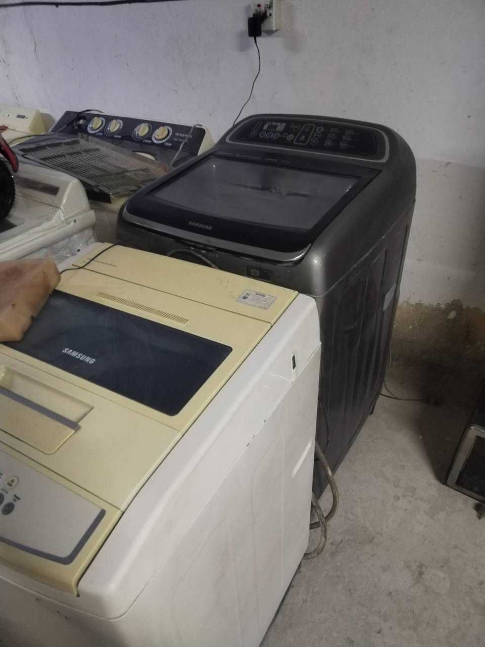 تم وصول بالة مستخدم 
مجمع الدهلكي شارع سيد نور مجاور مول ساحل العاج 
***********
