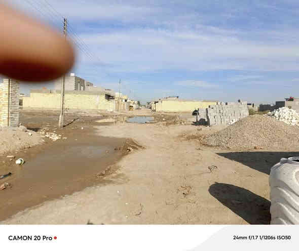 يالله بيت مساحه 180 متر واسط نعمانيه منطقت حي المتنبي شارع طلال يبعد عن شارع 300 متر بناء طابوك كاعيه رفت صب شارع سبيس مستوا شارع العام كدمات ماء كهرباء مجاري سعر 30 بادارت محمد دليمي ***********
