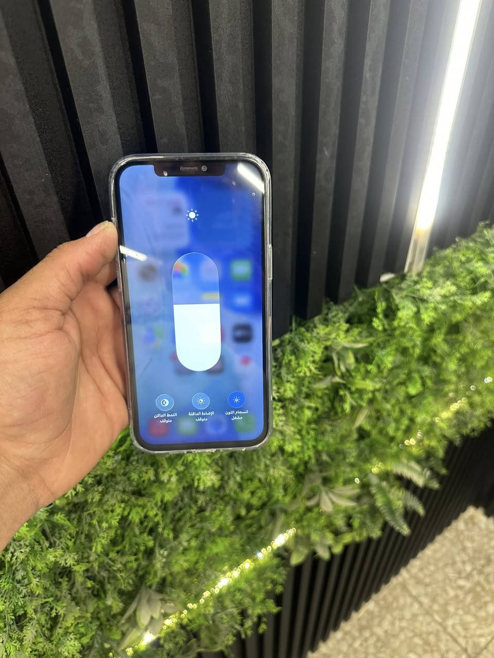 سلام عليكم ايفون ١٢ برو ماكس جهاز لوك كلة شغال كلش نضيف مستبدل فقط شاشة احسن نوعية ٣ خيارات وبطارية ١٠٠ جهاز كلة شغال ذاكرة ٢٥٦ شرق اوسط سعر 290وبي مجال بصيط مكاني بغداد الامين *********** فقط بصمة متوقفه
