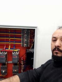 كهربائي كل اللي تحتاجه بمكان واحد:    كهرباء: تأسيس، تمديد، تركيب إنار...