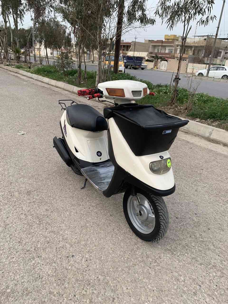 السلام عليكم
بزون مكينه نضيفه لوك مامفتوحه خرسه تحريكه معدل فول شاصي مامكسور كهربائيات كلها شغاله نكره سلف توير جدد درع جديد اصلي والماطور نضيف لوك ماتصرف عليه دينار السعر ٣٨٠ بي مجال للشراي ***********
