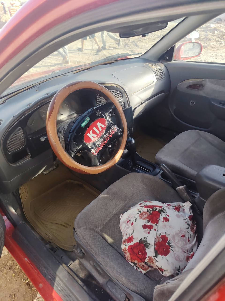 السلام عليكم
كيا سيفيا موديل ٢٠٠٠ رقم انكليزي مشروع وطني سيارة جاهزه ادامه جديدة
باتري جديد
ايسي ارفلوا.
تي بي إس جديد
 دبلات جديدة.
. كهربائيات شغاله كلها
بولبرنات جديده
قايش تايم كيست ادامه
تبريد. شغاله... بس هم صار بيه تنقيص غاز شرط شغال
سياره جاهزه
مكانها كوت
معروضه ٣٥
مكانها الكوت


**إذا كنت صاحب هذا الإعلان وتريد حذفه لأي سبب، رجاءا أرسل رسالة إلى الدعم الفني**