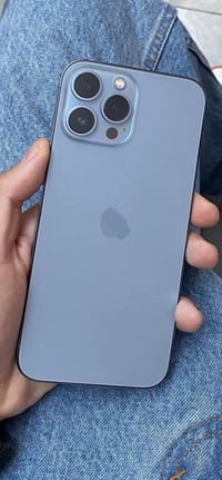 ايفون 13 بروماكس • ٢٥٦ • بطارية ٨٣