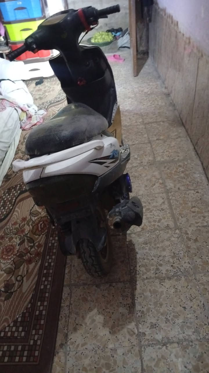 سلام عليكم دراجه ماكس لبيع عدله ما مجفته دراحه خير من الله حلوو و شلعه شك الكاع دراحه صلنصه رياضي زوته حلو دراجه تخبل مال جناي  مكاني طوريج شارع ربعين متواجد فيس سعر ٤٠٠و بيهه مجال


**إذا كنت صاحب هذا الإعلان وتريد حذفه لأي سبب، رجاءا أرسل رسالة إلى الدعم الفني**