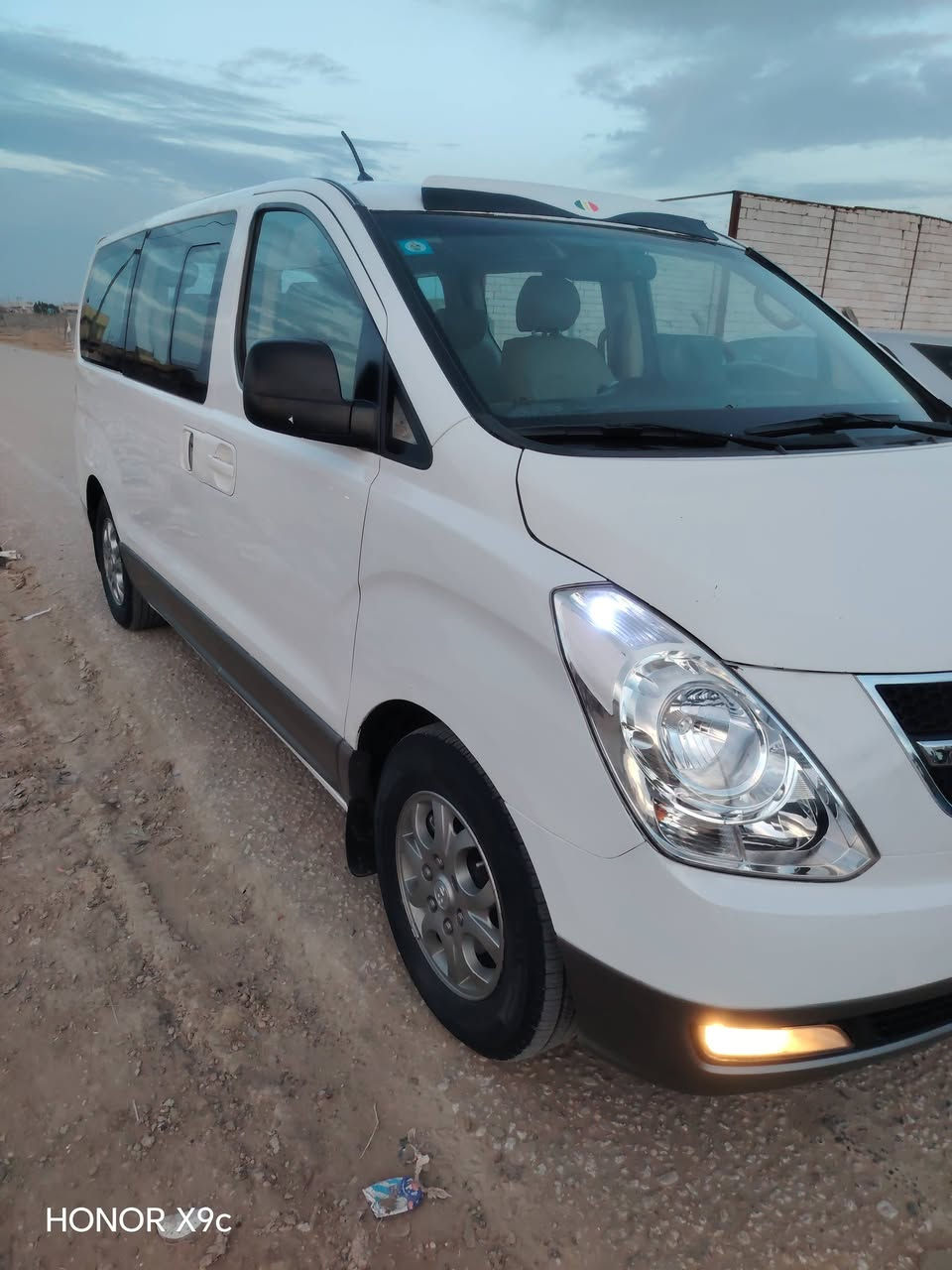 سلام عليكم البيع ستاركس مديل 2014 محور مسكر كير وتماتيك قبق اسو السياره مكفوله كفاله عامه رقم قادسيه سنويه 2028السياره تخم تاير حداديه جديده تبريد ثلج السياره جاهزه مابيه نقص برغي اسعر خاص وهذه رقمي ***********   ***********
