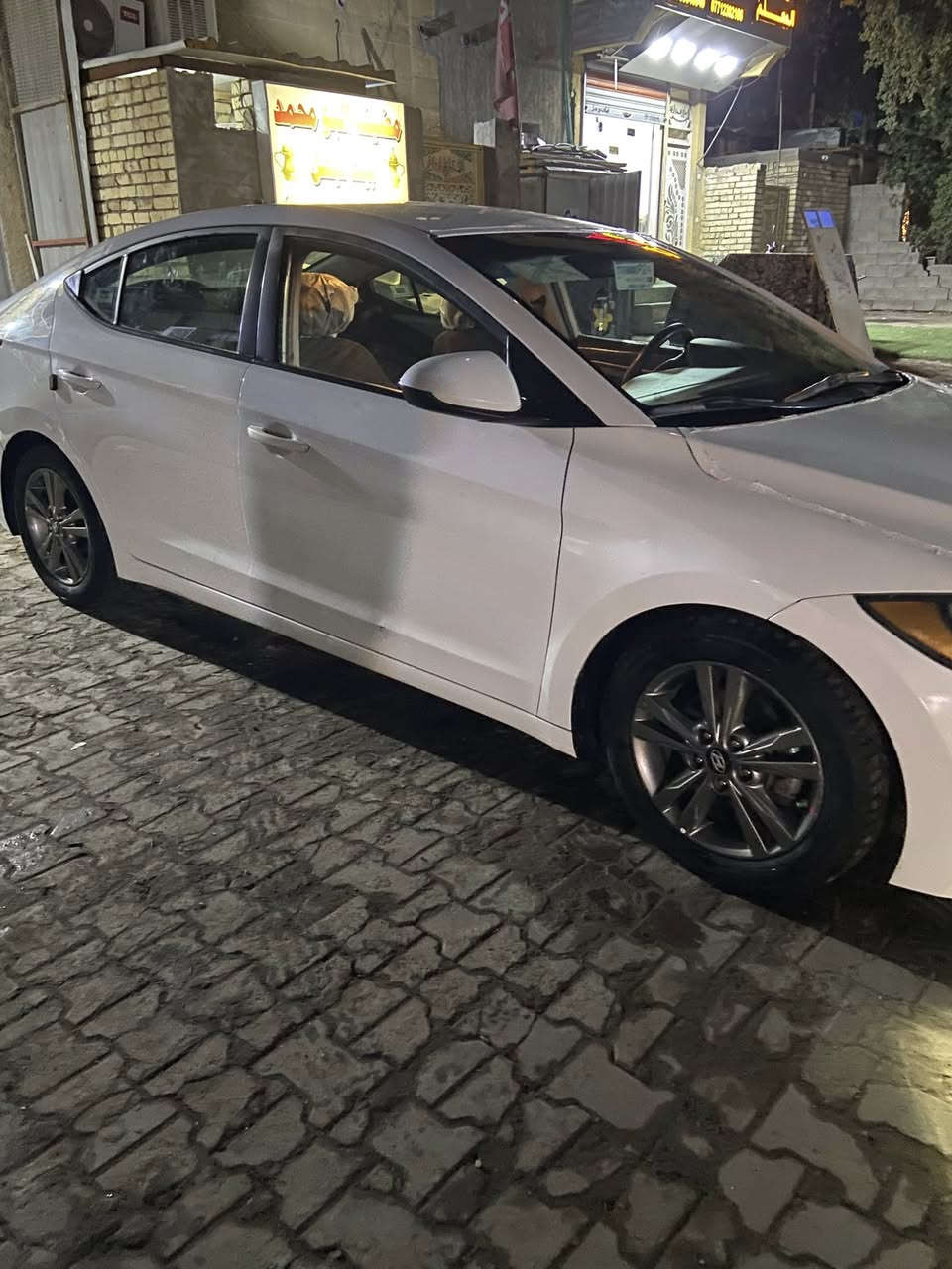 سلام عليكم النتر 2018نص فول ما عده البصمه ول فتحه ماشيه 122مكاني بغداد مدينت الصدر سعره(128)***********
