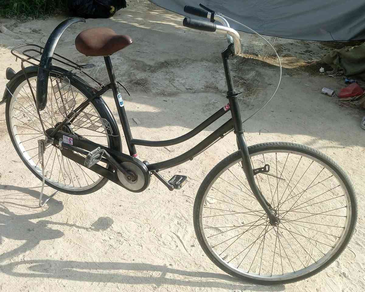 السلام عليكم بايسكل للبيع الحجم 26 السعر 65 وبي مجال رقم ‏‪***********‬‏بي واتساب
