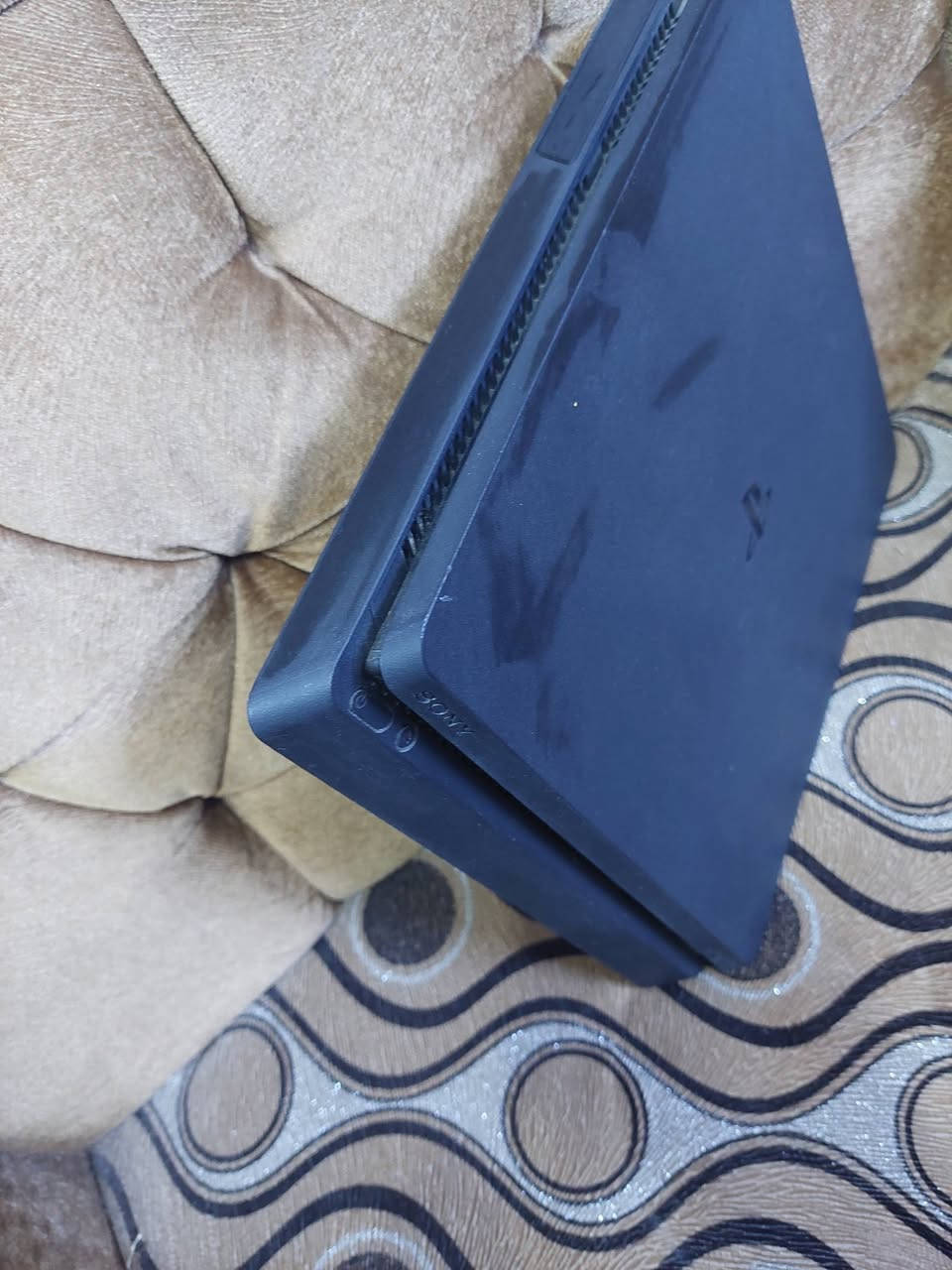 السلام عليكم بلي ٤ سلم ولاين جهاز نضافه فول ذاكره ٥٠٠ وياه ثنين يدات ٢ وياه جهاز يوبيس وبي العاب  سعر ١٨٠ العنوان شعله رقم


**إذا كنت صاحب هذا الإعلان وتريد حذفه لأي سبب، رجاءا أرسل رسالة إلى الدعم الفني**