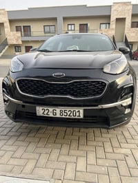 سبورتج 2022 فول  ماشيه 83 الف كيلو متر  ما عدا صندوك كهرباء  صور الحاد...