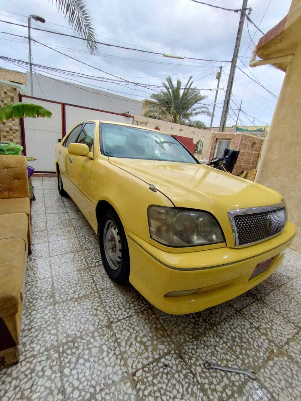 السلام عليكم ملكه كصتين تخم تاير جديد ستوني شاده حداديه مكينه كير جدد السياره احله من الصوره ديفور الجبير شاصي 75  عنوان السياره نجف وكاله ثاني يوم سعر السياره 50 وبيهه مجال عليهه غرامات ينزلن من الحساب الرقم ***********
