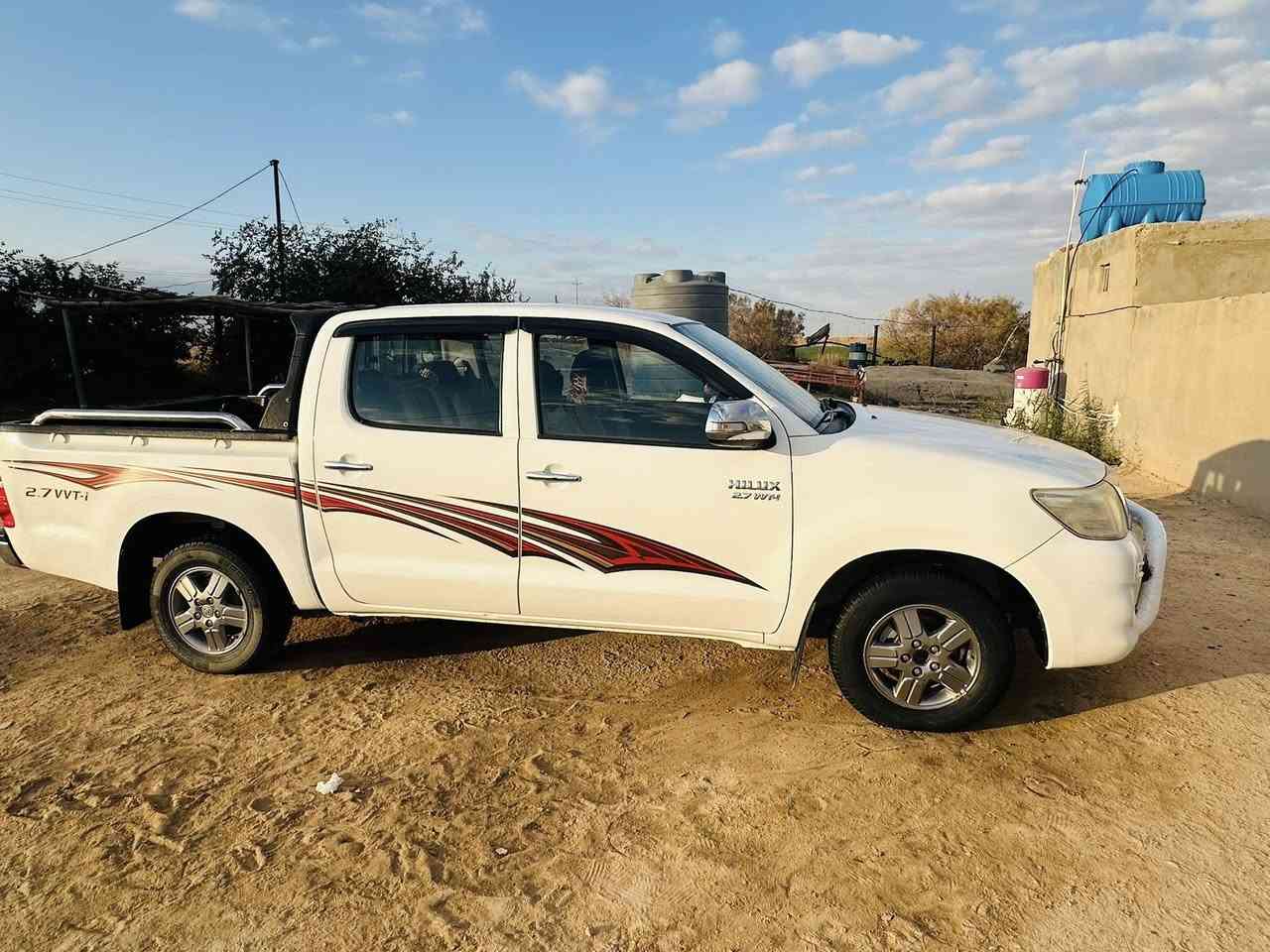 بيكم 2014 كويتي شاصي19 السياره نضيفه كلش ماشيه 157الف فقط اوتماتيك طخته بيسطه جدا موضحه بالصوره 
***********
