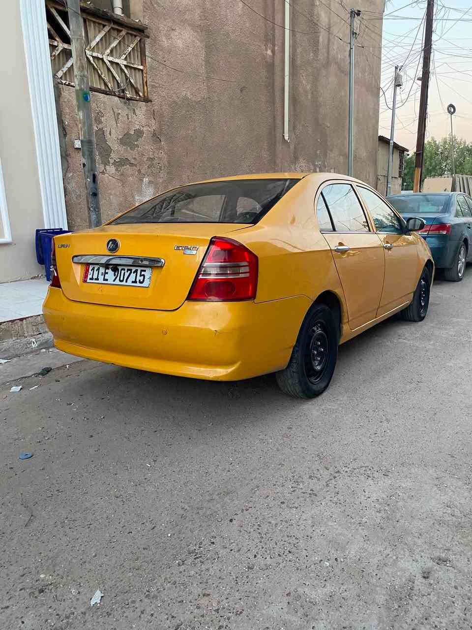 سلام عليكم سياره نيفان لبيع مديل ٢٠١٣ سياره حلوه خير من الله نقصه تبريد  وا بيه مكانات صبع محرك حلو خير من الله صدر نص عمر مصغره هيه وا غرامات سياره بسمي مكان سياره بغداد شعب اني مكلف بل نشر انتصل على صاحب الرقم *********** سعر 35 بي مجال
