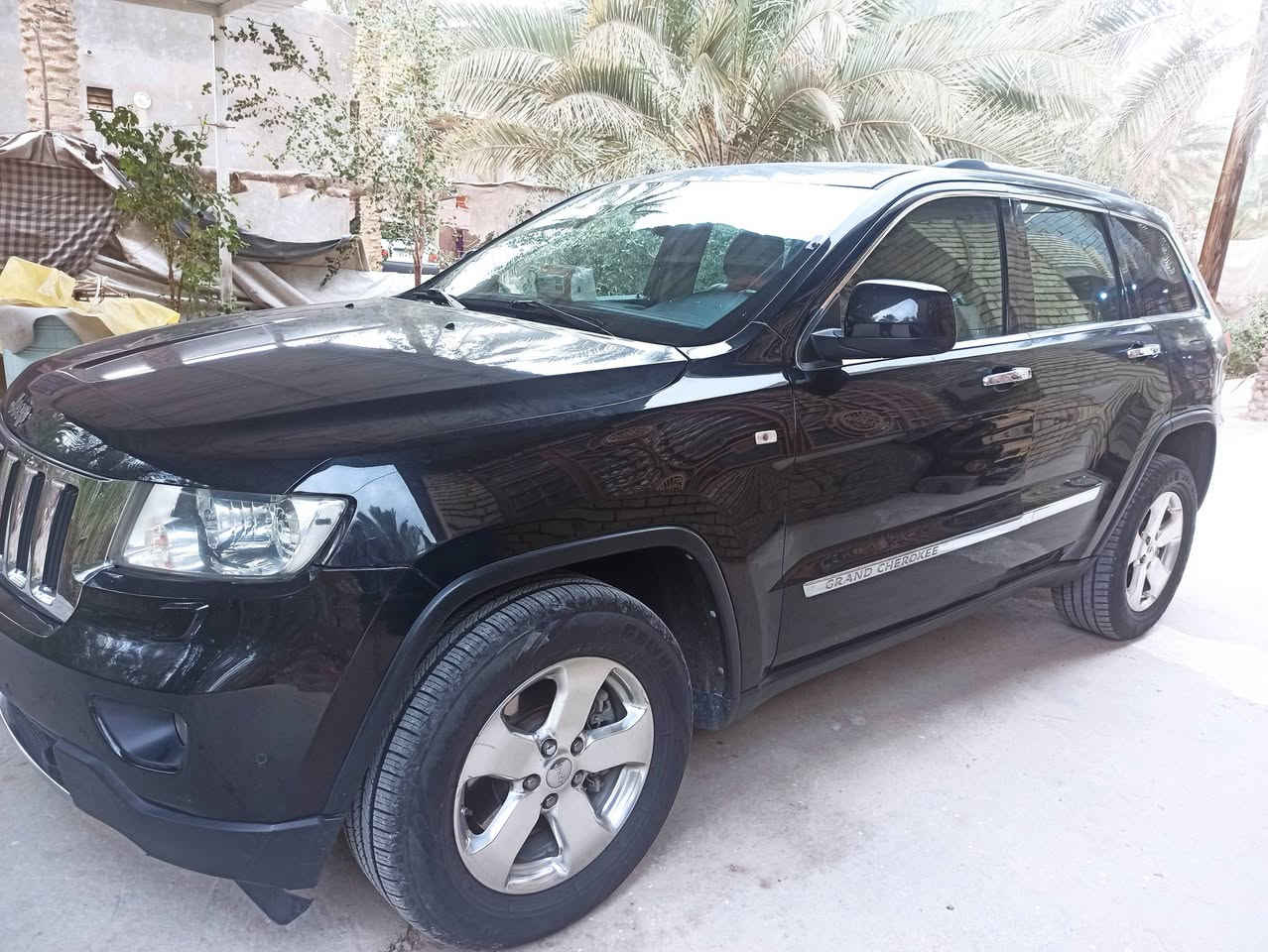 سلام عليكم جيب شيروكي لمتدد فول واحد على واحد خليجي مكفوله كفاله عامه من الصبغ والتبديل موديل 2013رقم بغداد دولي ماشيه 206مكانهه كربلاء الحسينيه السعر 195وبيهه مجال للشراي تواصل على الرقم *********** خاص ماموجود
